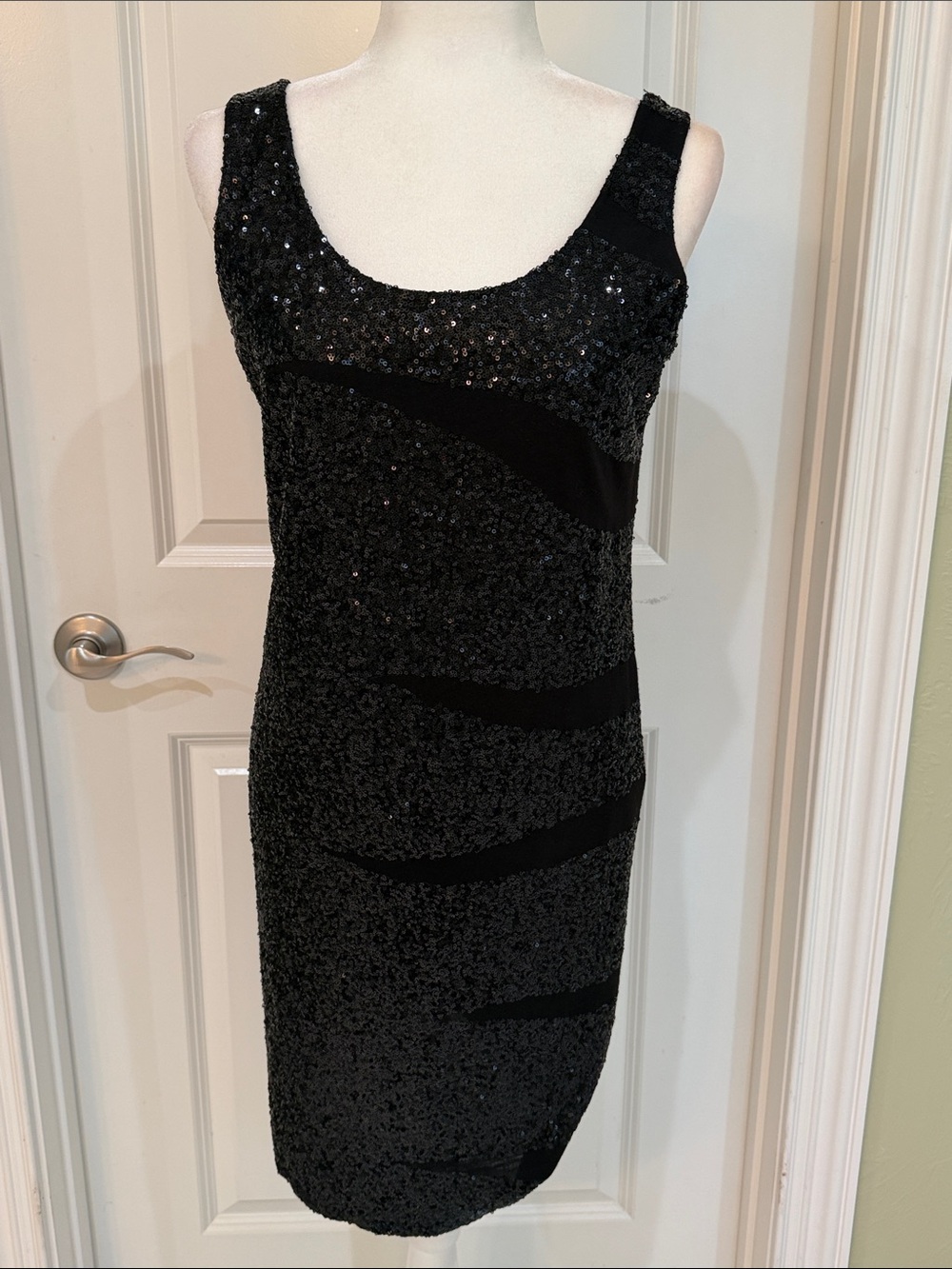 Donna Morgan Black Sequin Scoop Neck Mini Dress